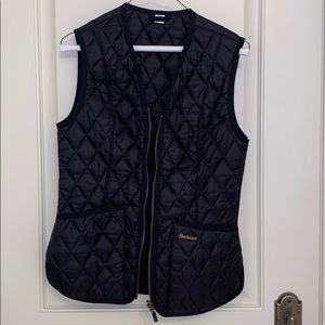 Barbour vest. Black